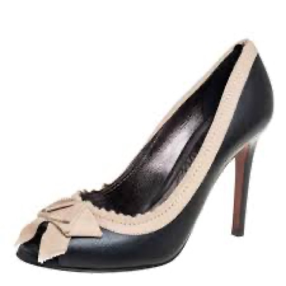 Lanvin Black and Cream Stiletto Heels Sz 40